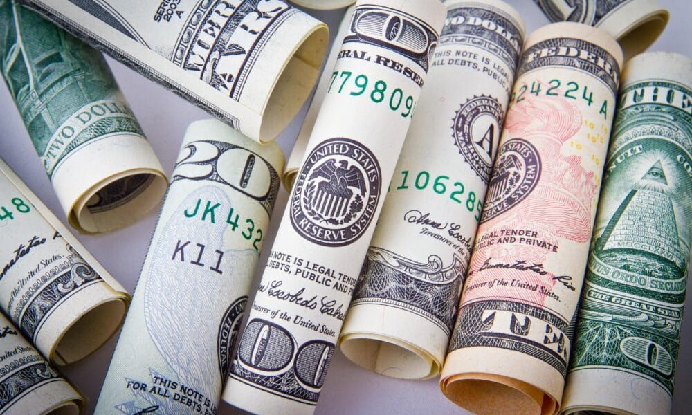 Realtor.com: Cash Still King&mdash;One in Three Homes Bought with Cash in 2025