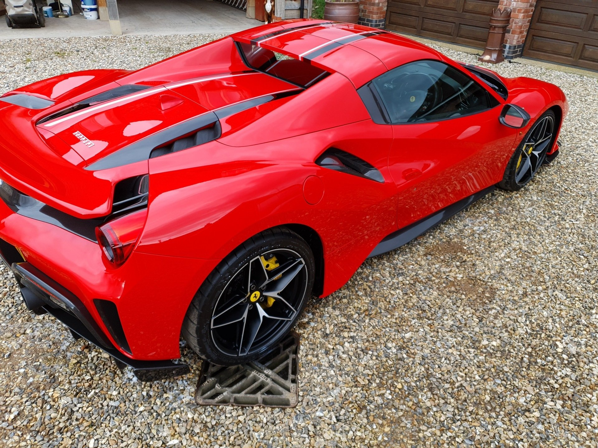 FERRARI 488 PISTA , DETAILING, CERAMIC COATING