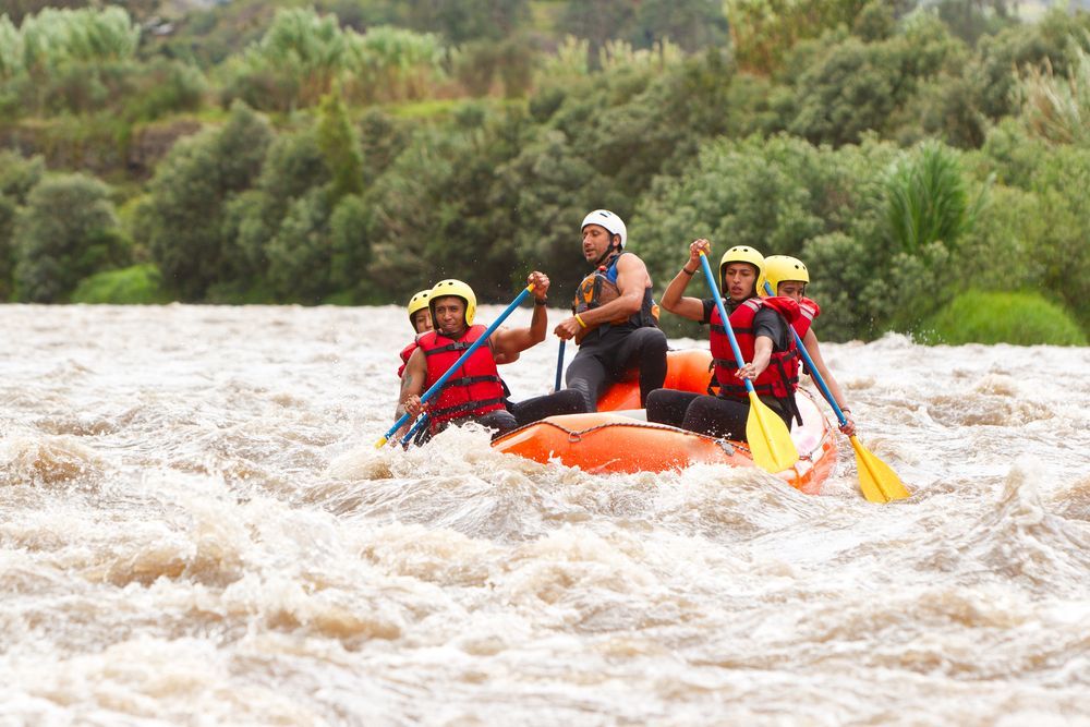 Tube vs Rafting