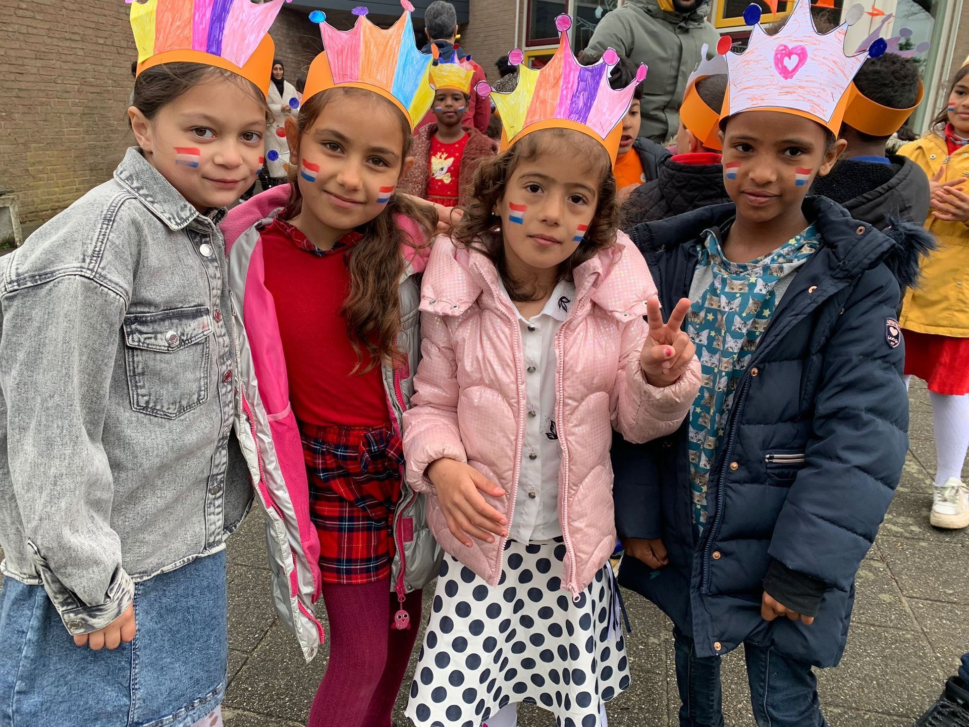 Koningsspelen 2024 op AZC School Het Uitzicht