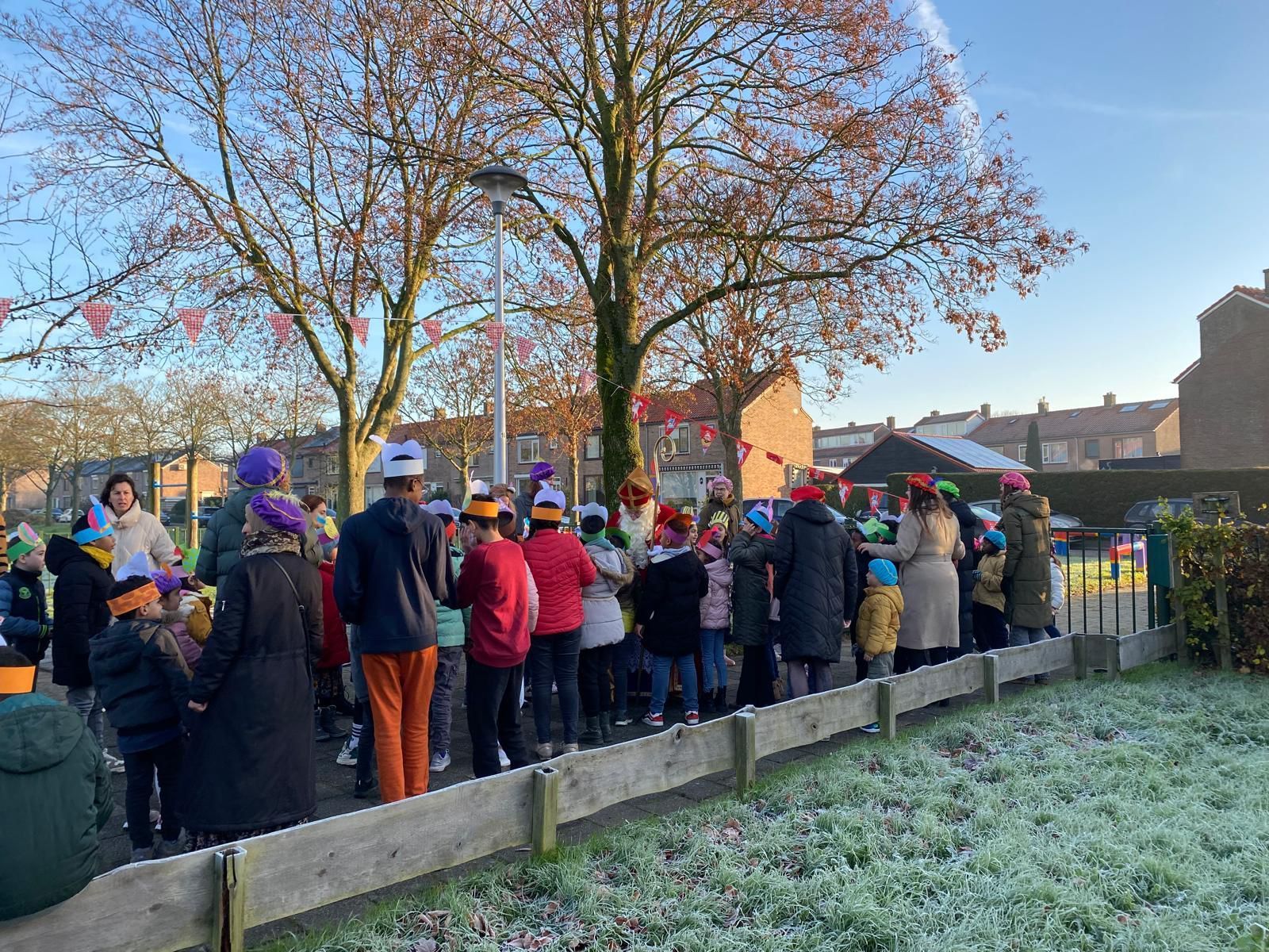 Op AZC School Het Uitzicht hebben we een gezellig Sinterklaasfeest gevierd