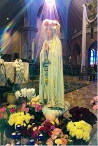 Our Lady of Fatima statue
