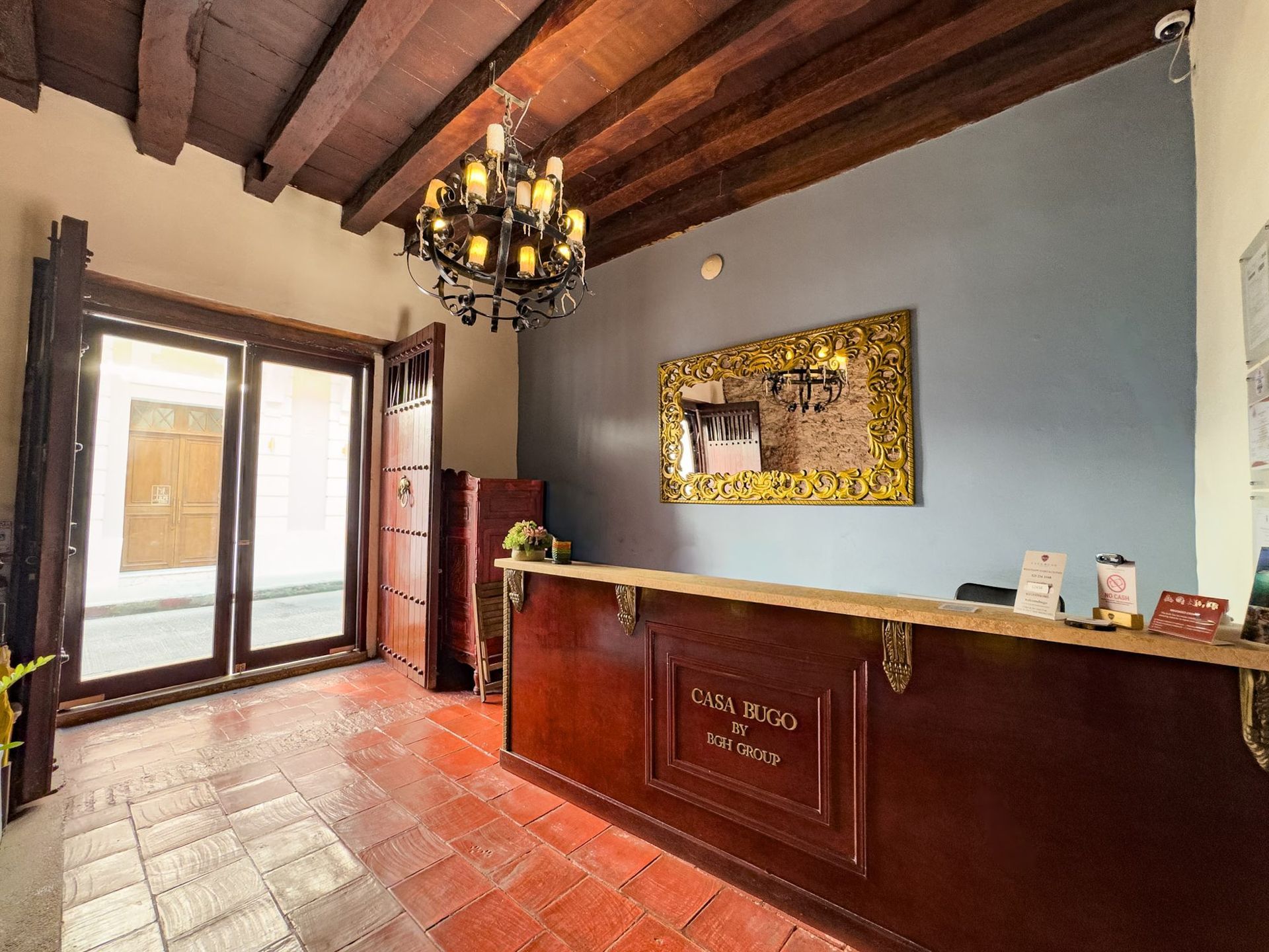 Reception of Casa Bugó boutique hotel, Cartagena Old City