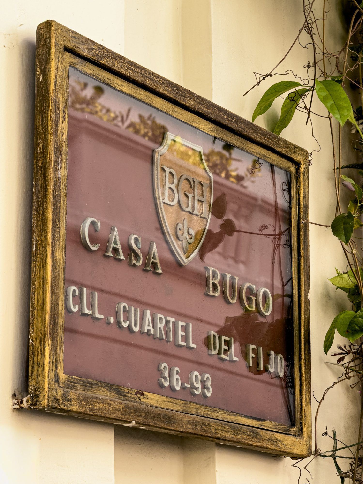 Casa Bugó name plaque on the colonial house, Cartagena