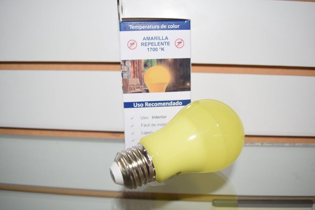 FOCO REPELENTE LED 7W 127V E26 1700K