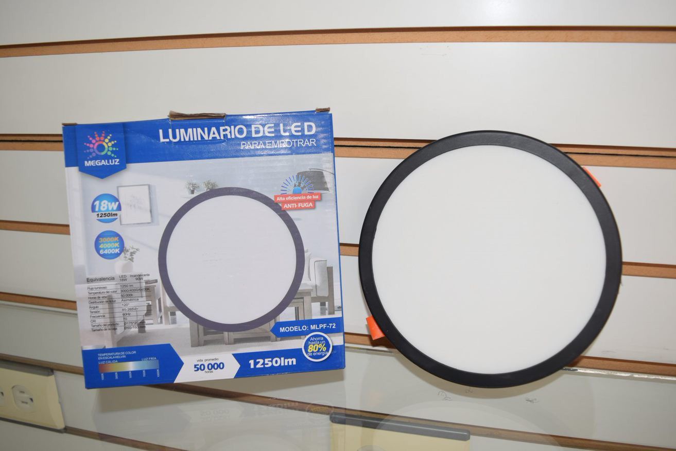 LUMINARIA LED AJUSTABLE 3 TIEMPOS 18W 127V