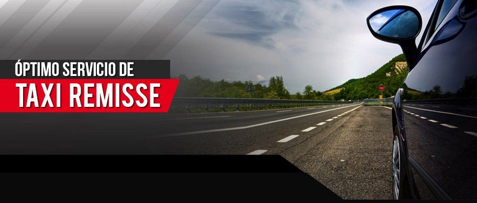 Banner de servicio de taxis con carretera, espejo retrovisor lateral del coche y texto rojo y blanco sobre fondo gris.