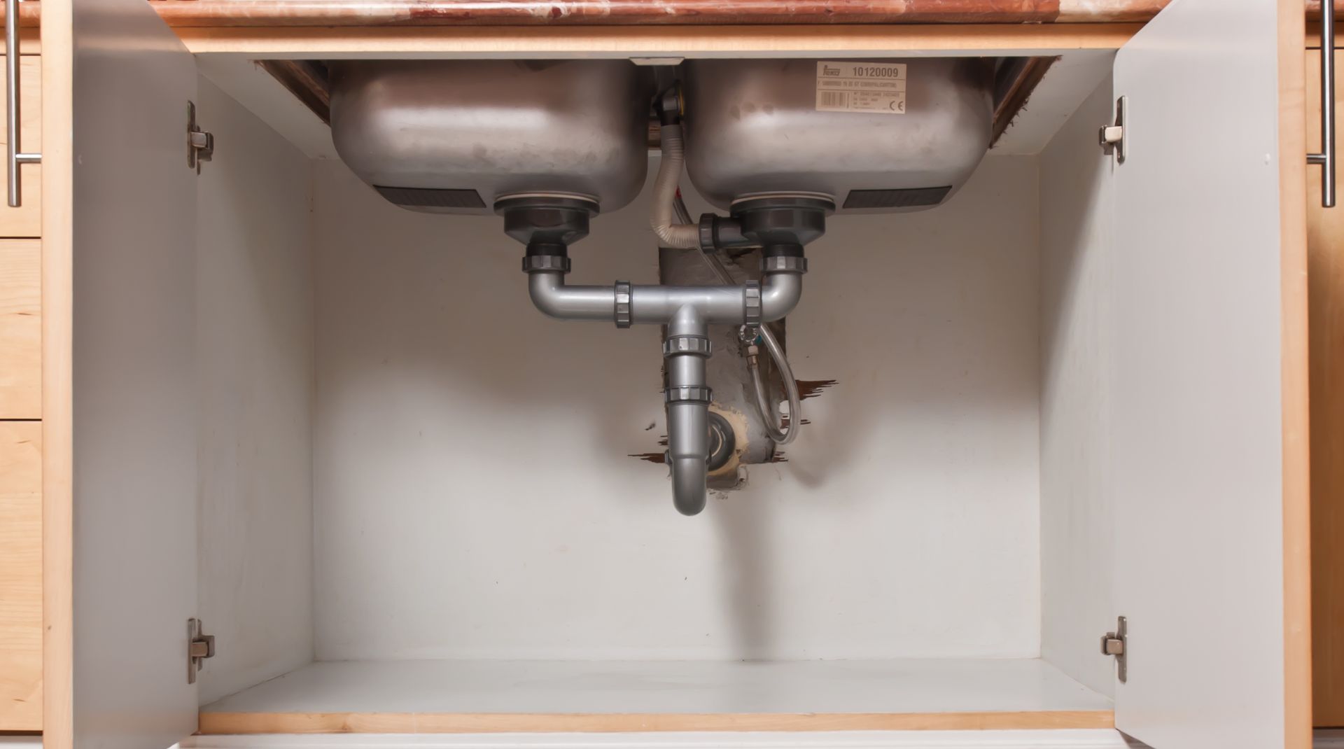A Kitchen Sink - Wilmington, DE - Woodrow Services