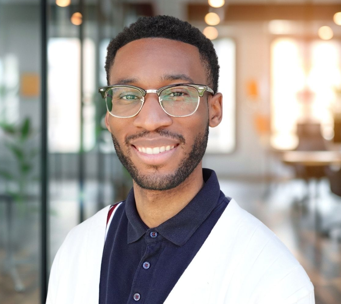 Ryan, TrueScripts employee