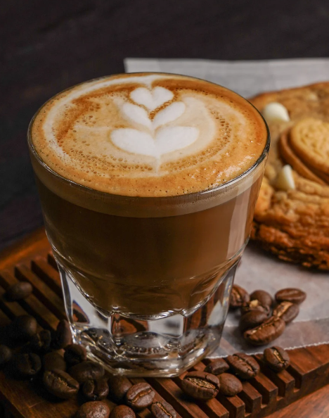 Natuurlijke bruine cappuccinosmaak
