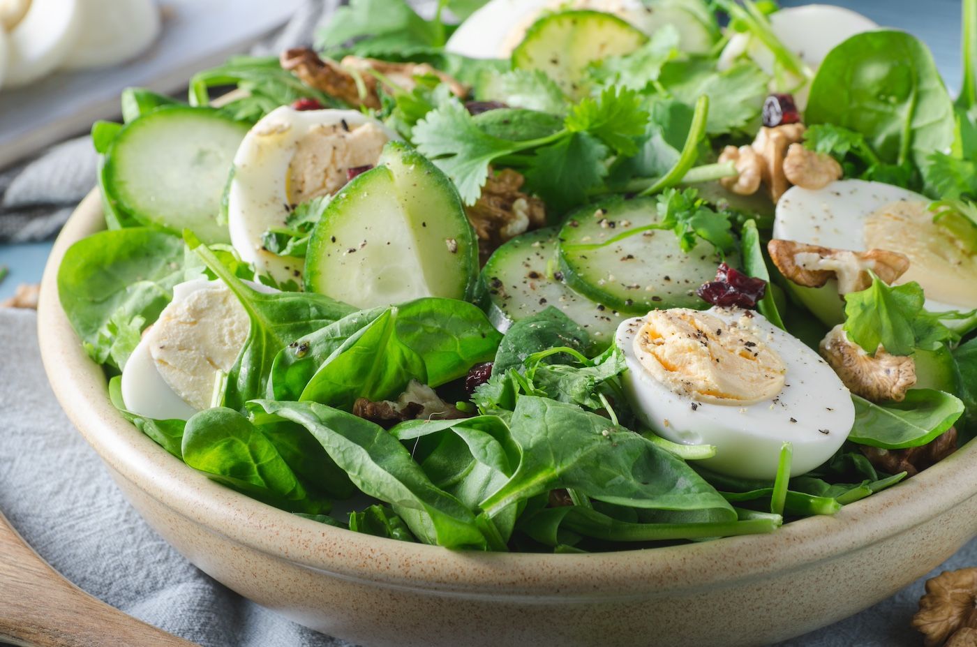 Spinach Is a Great Addition to Any Healthy Diet. Learn More From Chews Your Health.