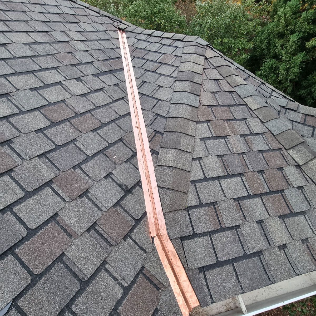 Roof with Shingles and a Copper Gutter - New Castle, DE - Macedo Mexpro LLC
