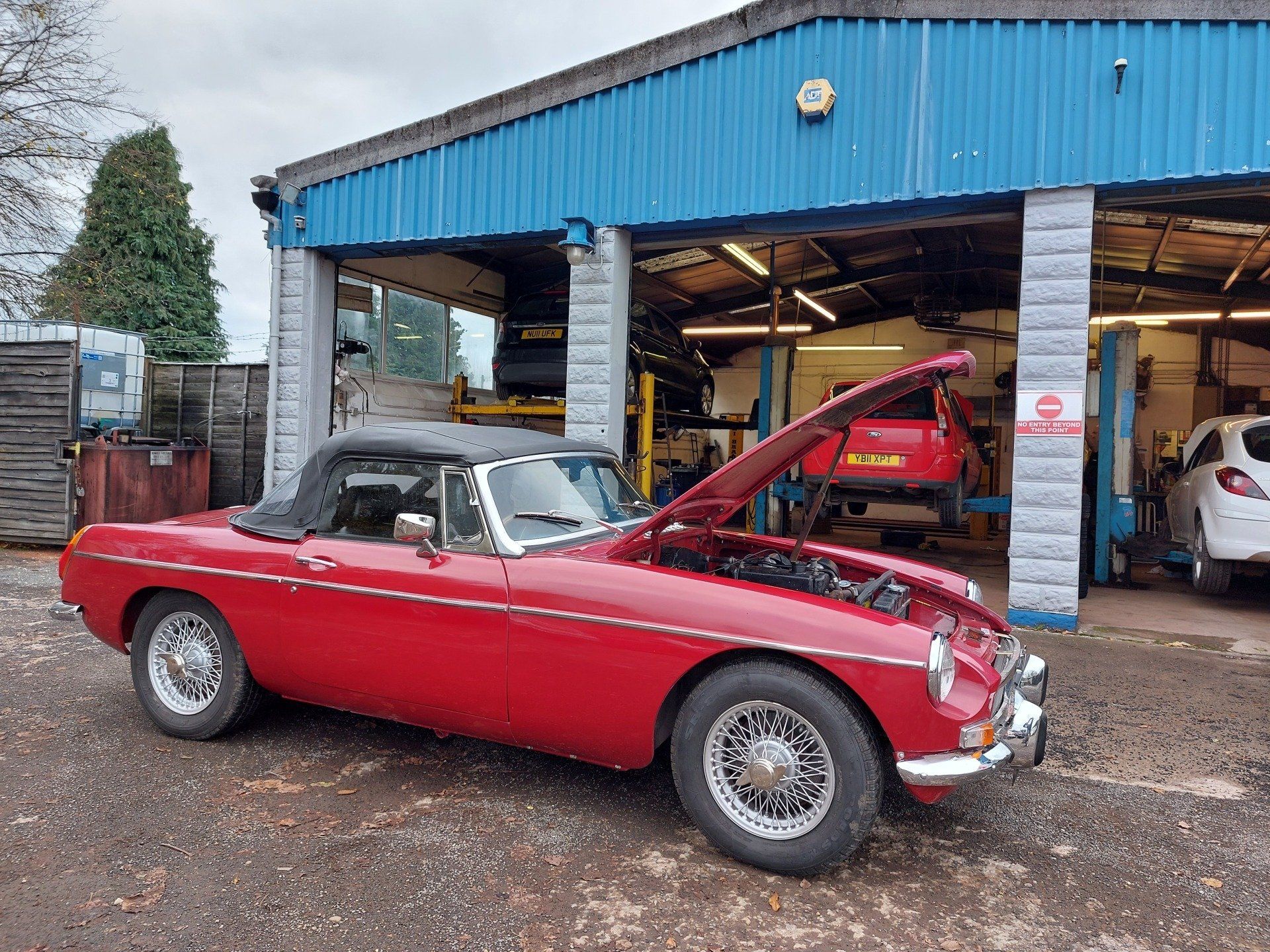 Tuning a Classic MGB by AG Classic Car Tuning