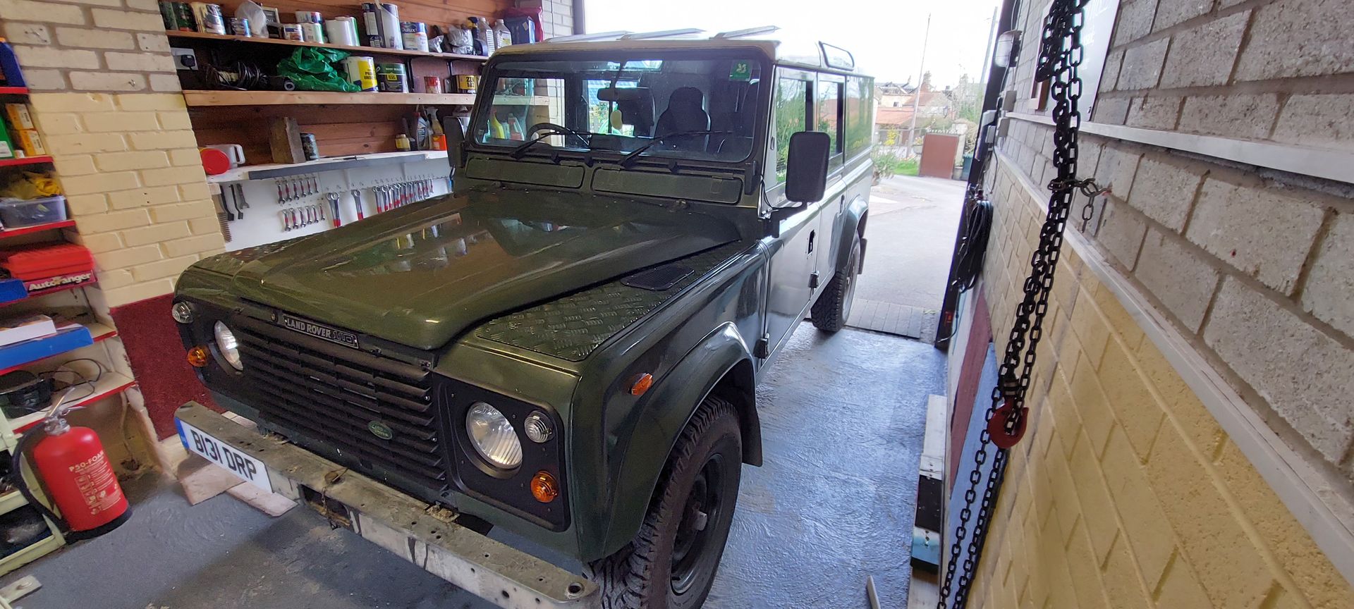 Landrover Defender V8 - Tuning by AG Classic Car Tuning