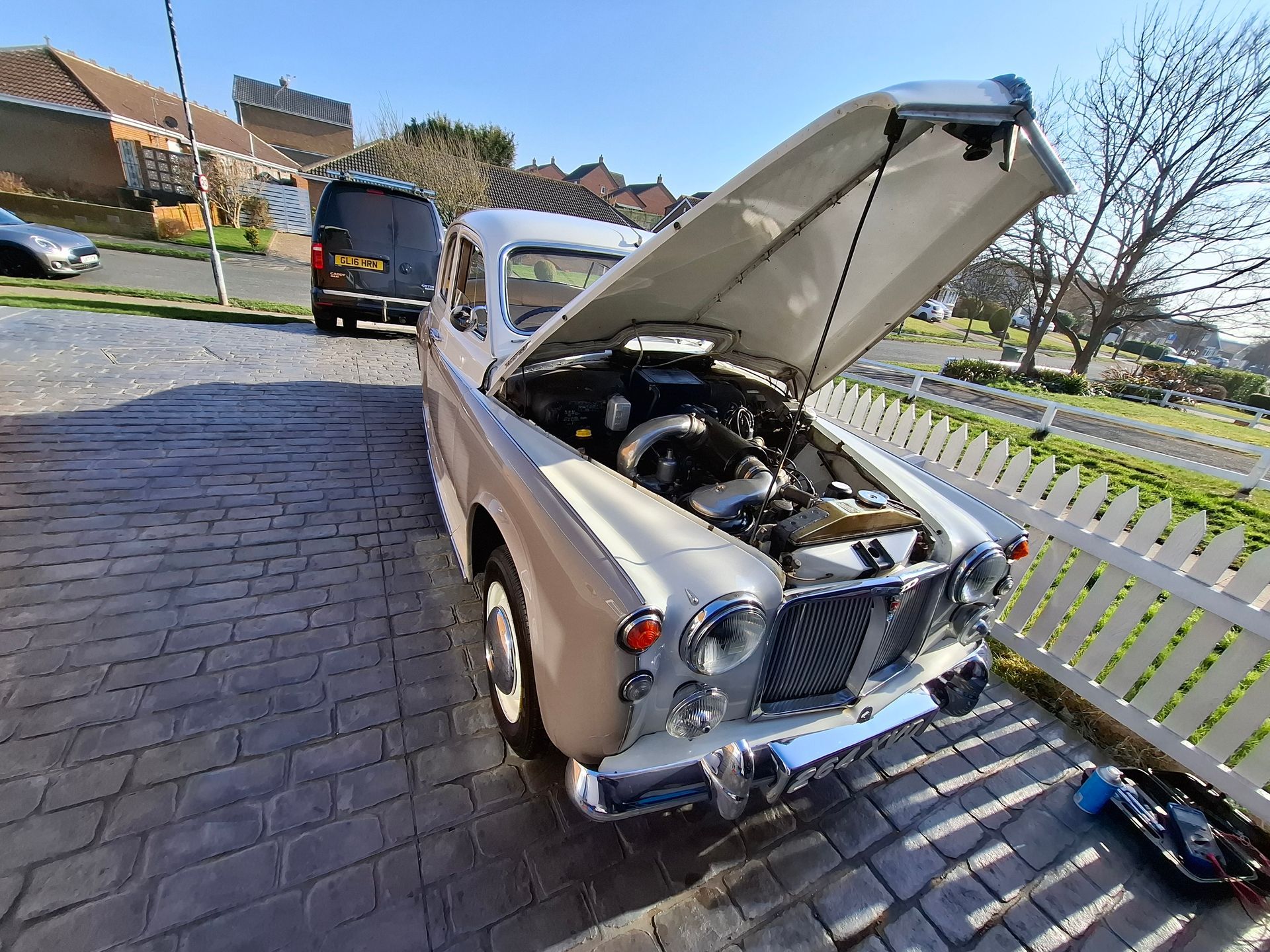 Rover P4- 100