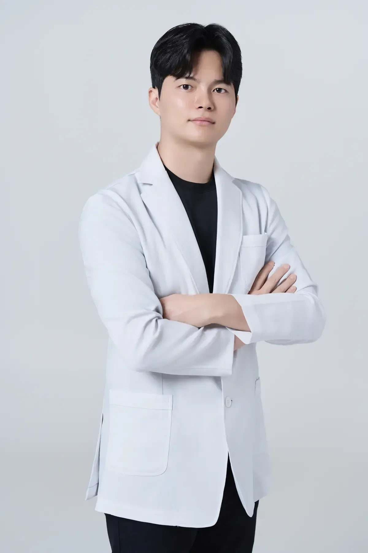 Dr. Lee Hong Seok, Representative Director at Bellis Skin Clinic Seongsu Seoul