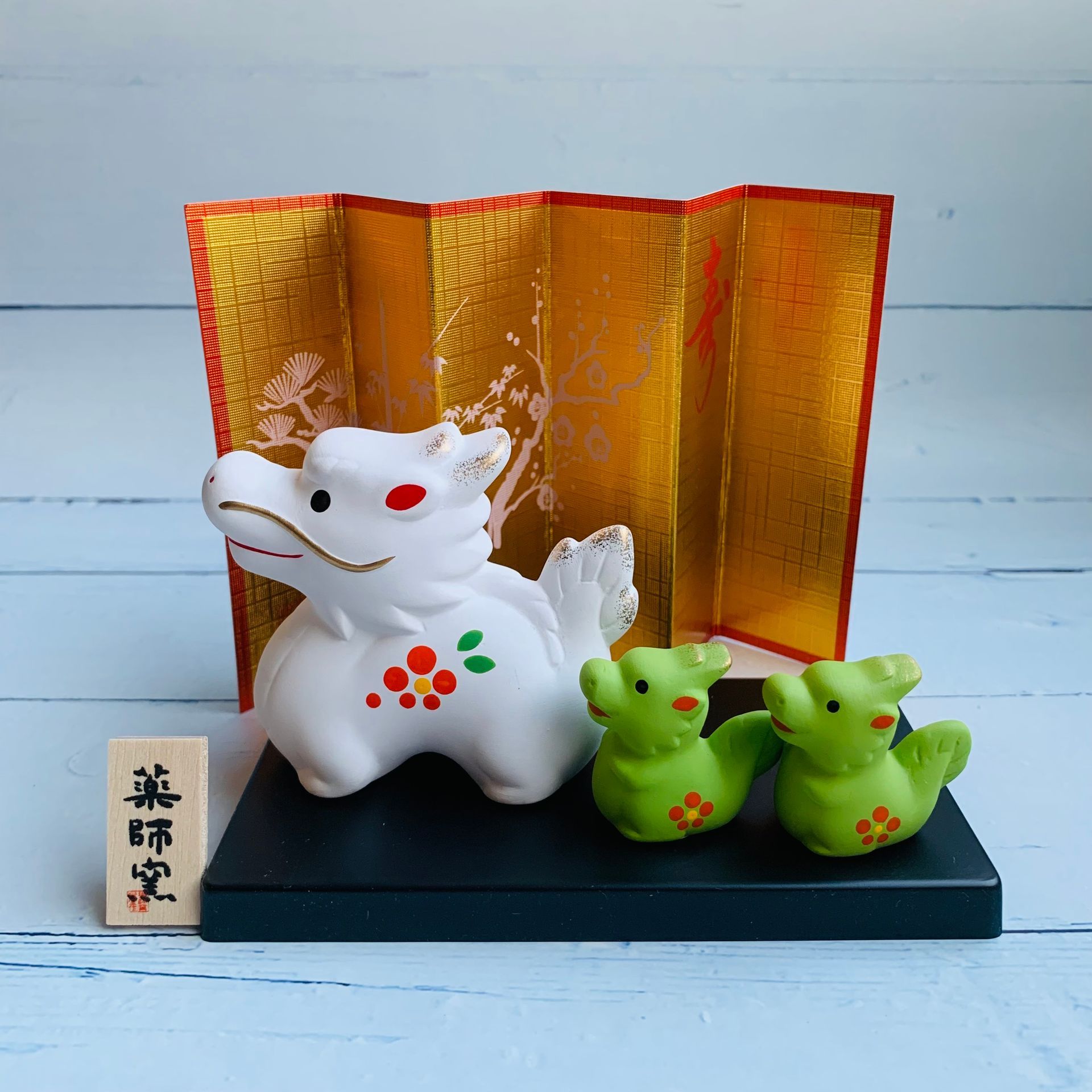 [Dragon] Auspicious Dragon with Red Plum Blossom - Parent-Child Set - Dragon Mascot - Brings Wealth, Wisdom, Career Success, and Peace