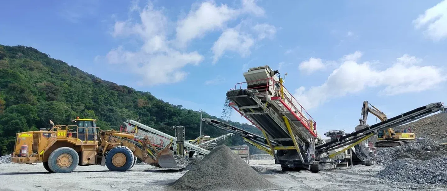 Mining equipment servicing