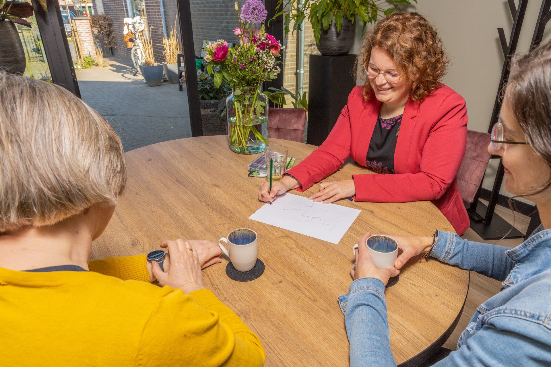 zakelijk portret, social media, online foto gebruiken, branding, bedrijfsfoto, profielfoto, Lisenka Pauw Fotografie