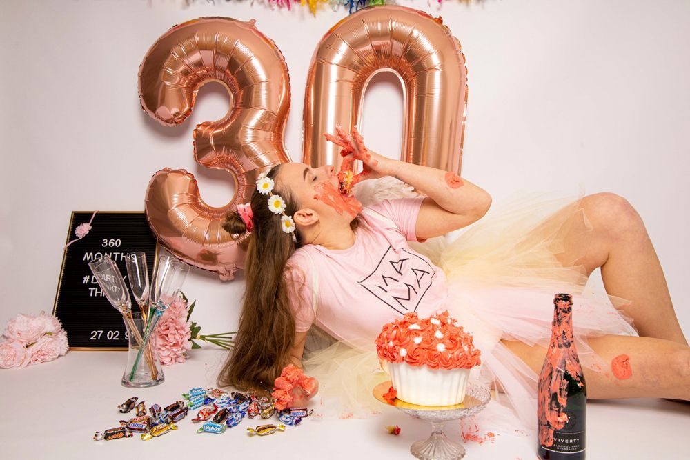 cakesmash fotoshoot, voor als je 1 wordt, maar ook later. cakesmash feestje. 1, 4. 10, 25, 30, 40, 50 jaar