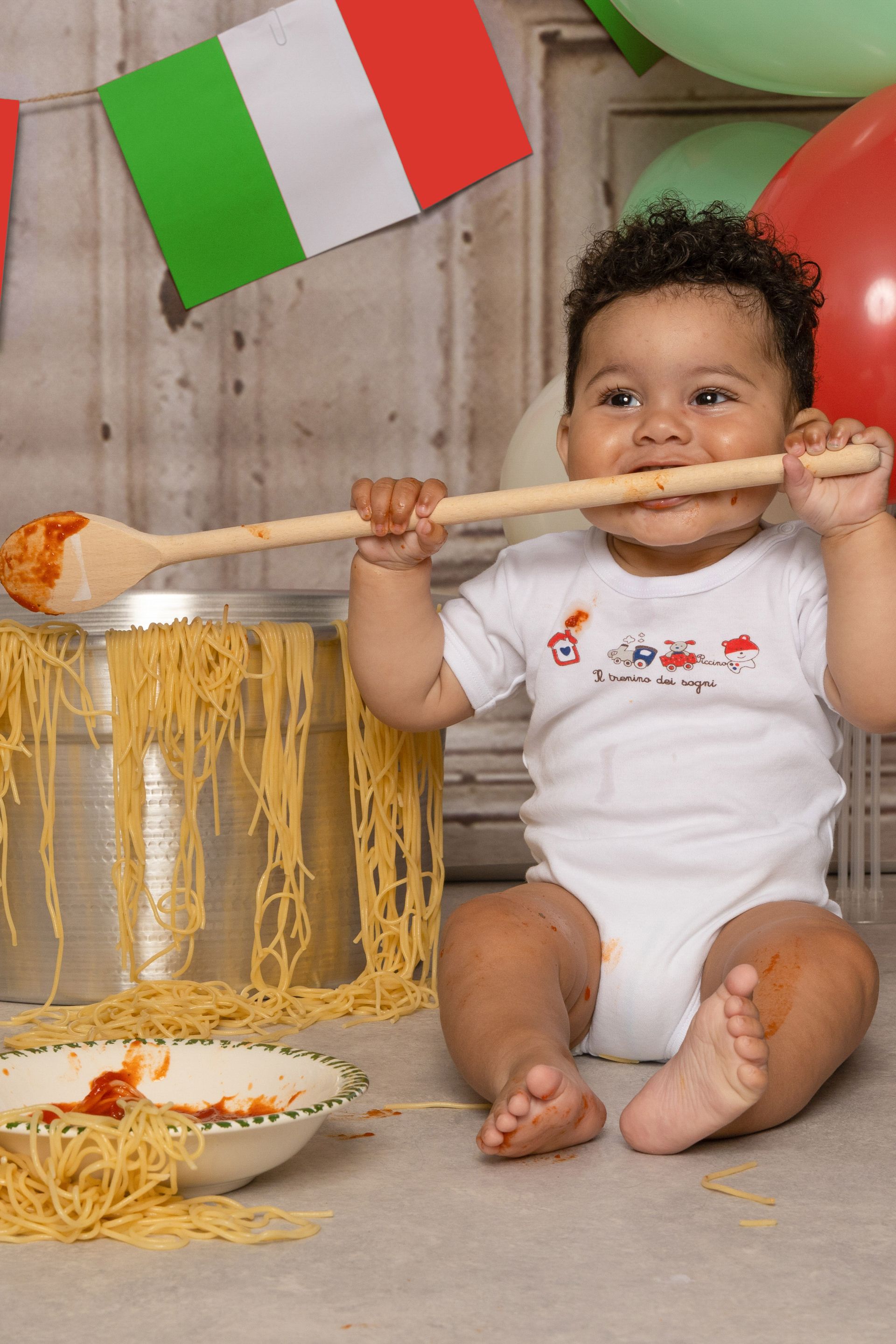 Cakesmash fotoshoot Tiel, spaghetti smash, fotoshoot met spaghetti