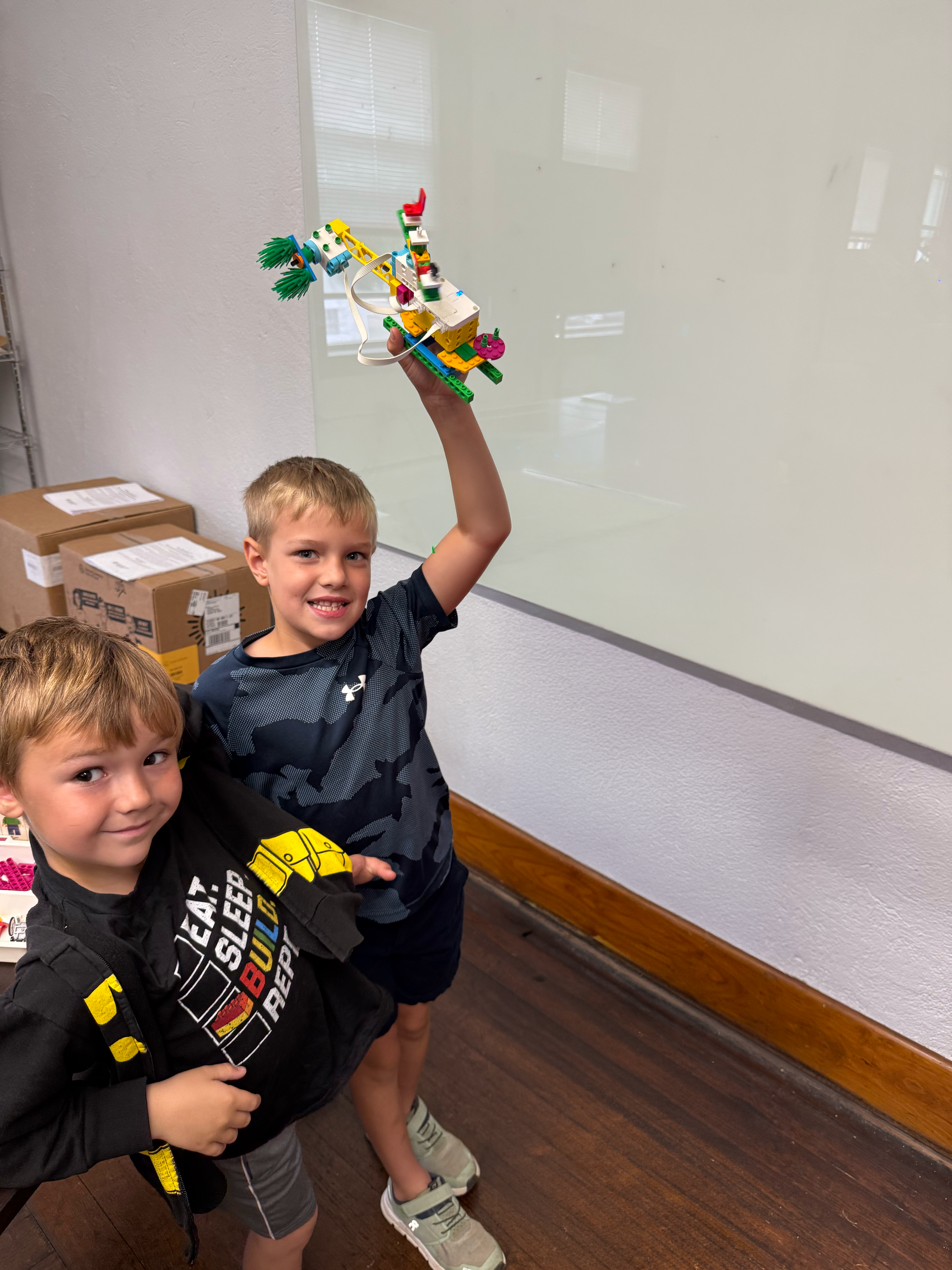 INNOVATE Albion elementary students with robot builds