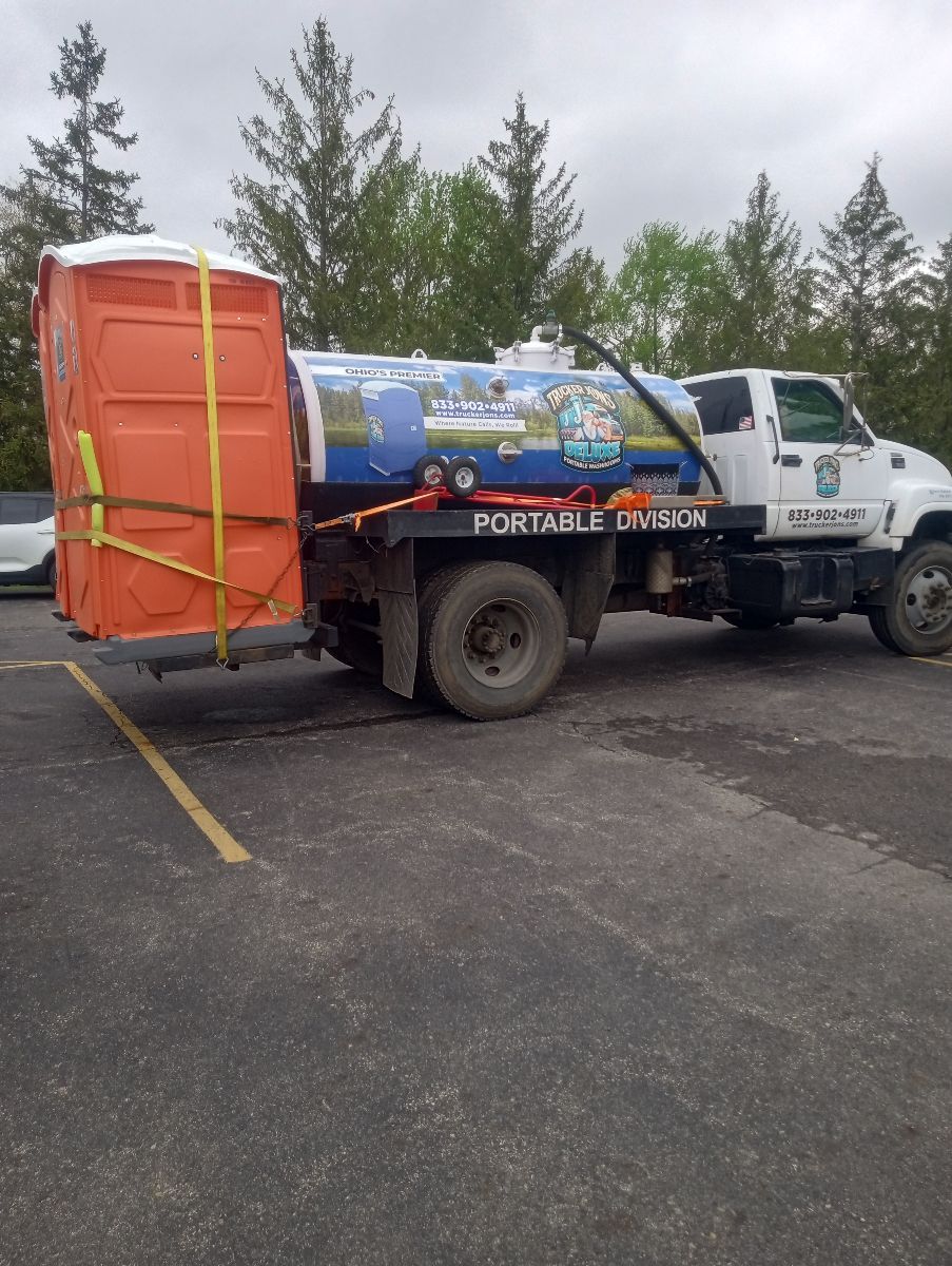 What Brands Make the Best Porta Potties?