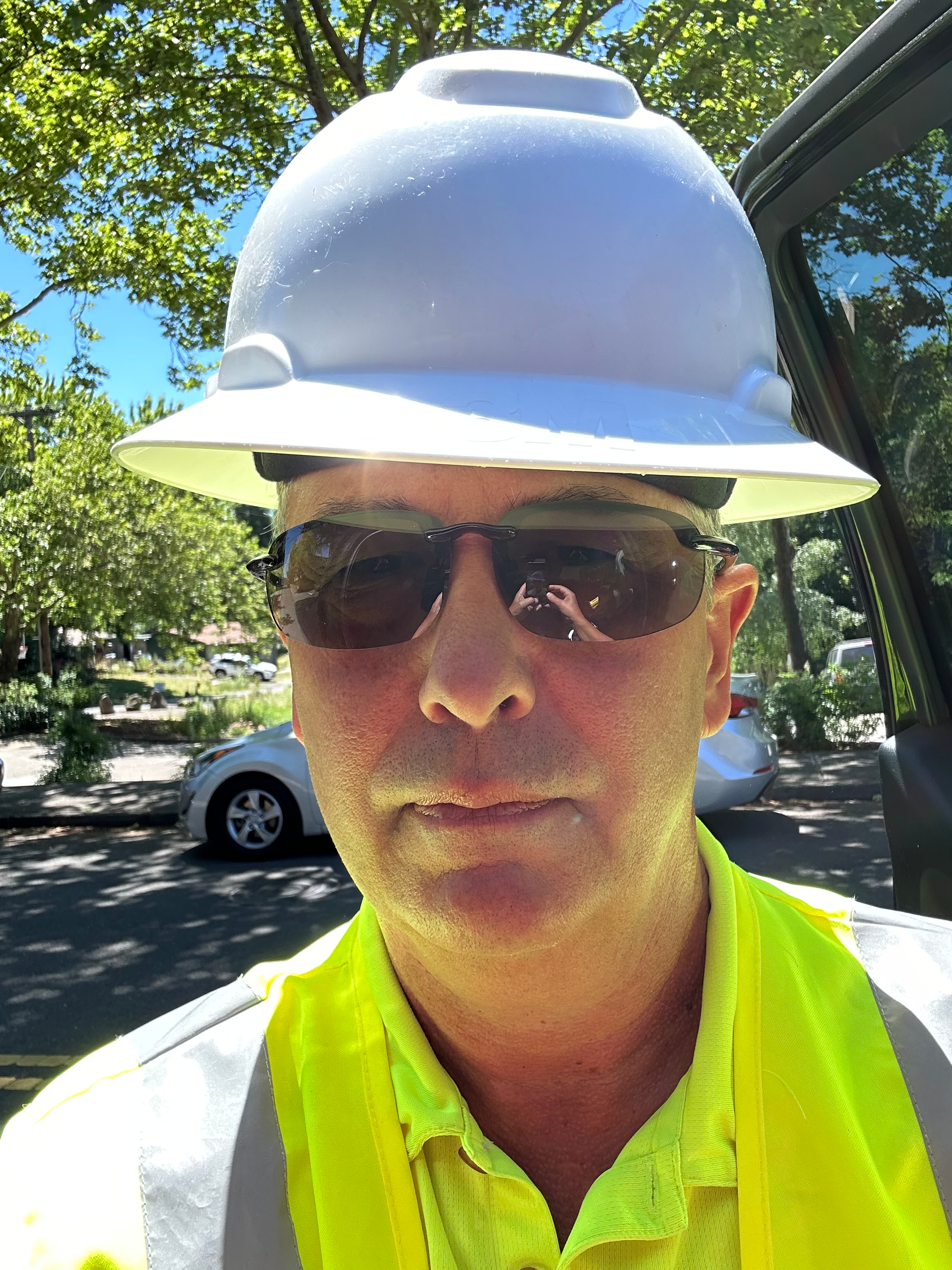 Robert is one of our trainers with over 40 years of training experience in both the Private sector and the Corporate world.