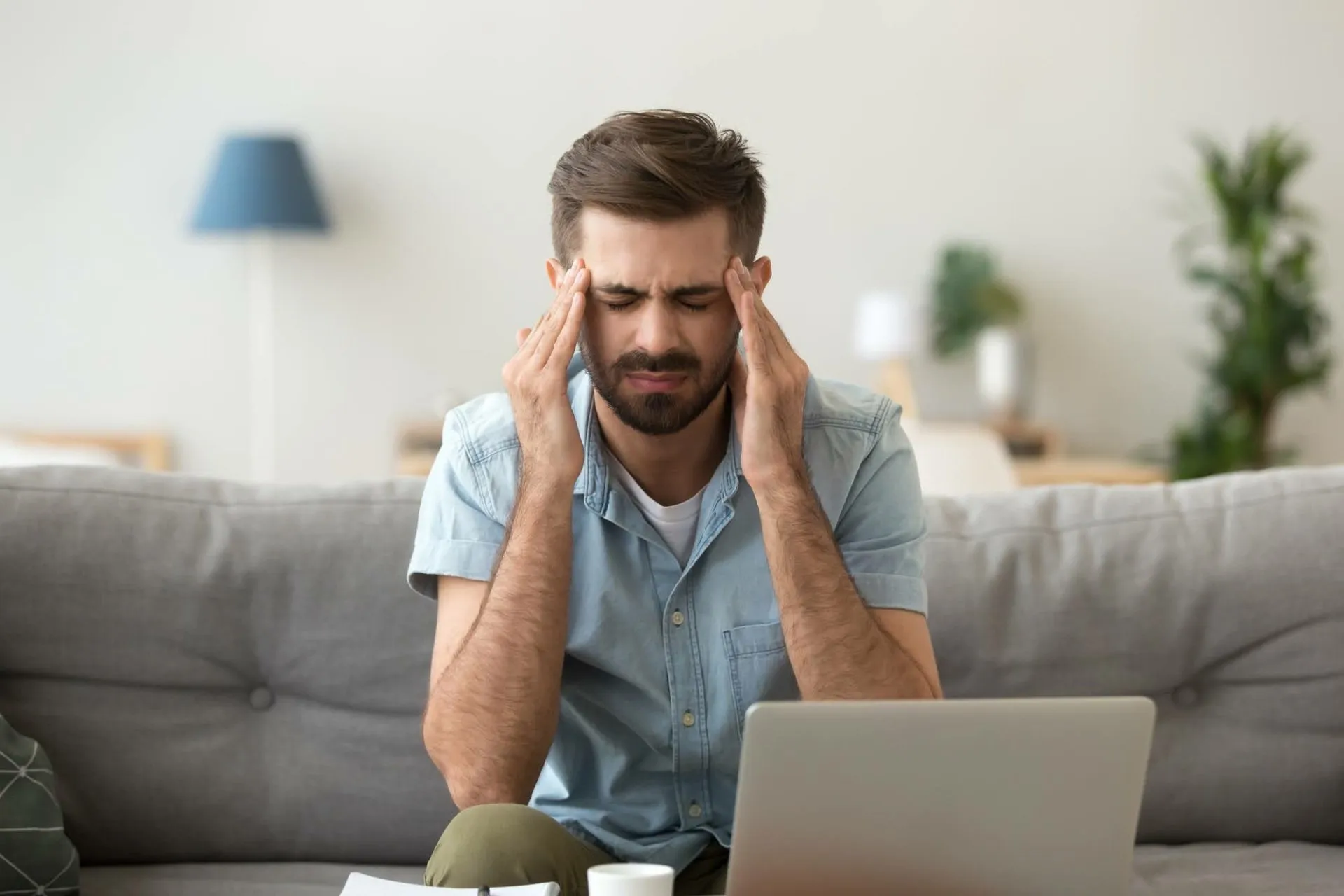 Man with Headache — Phoenix, AZ — Desert Dental