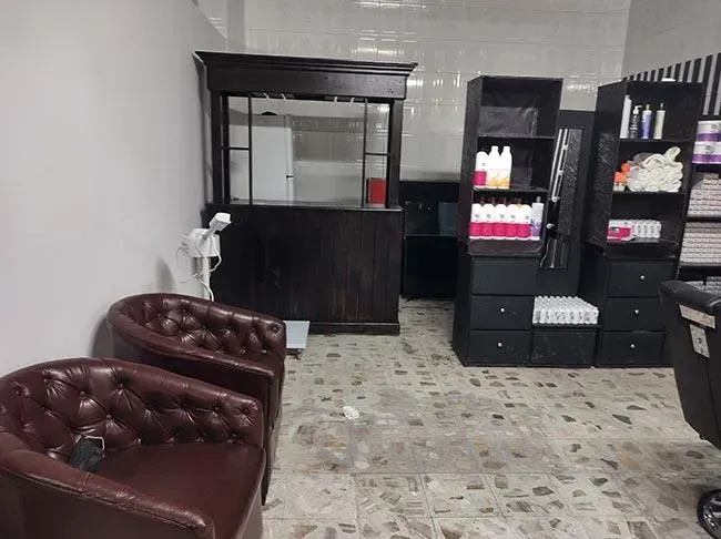 BARBERÍA THE KINGS BARBER SHOP 