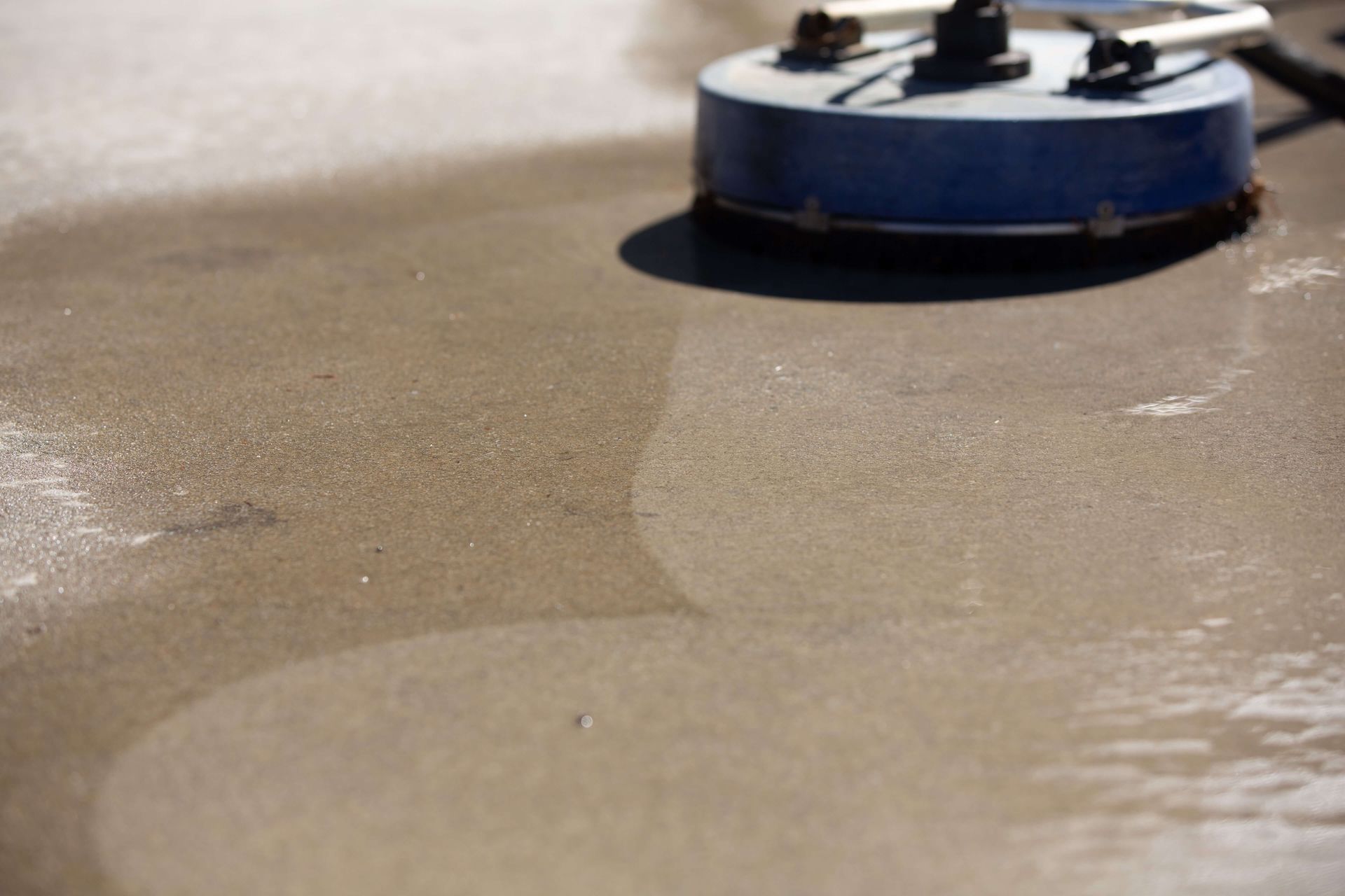 pressure washing in Peachtree City, GA
