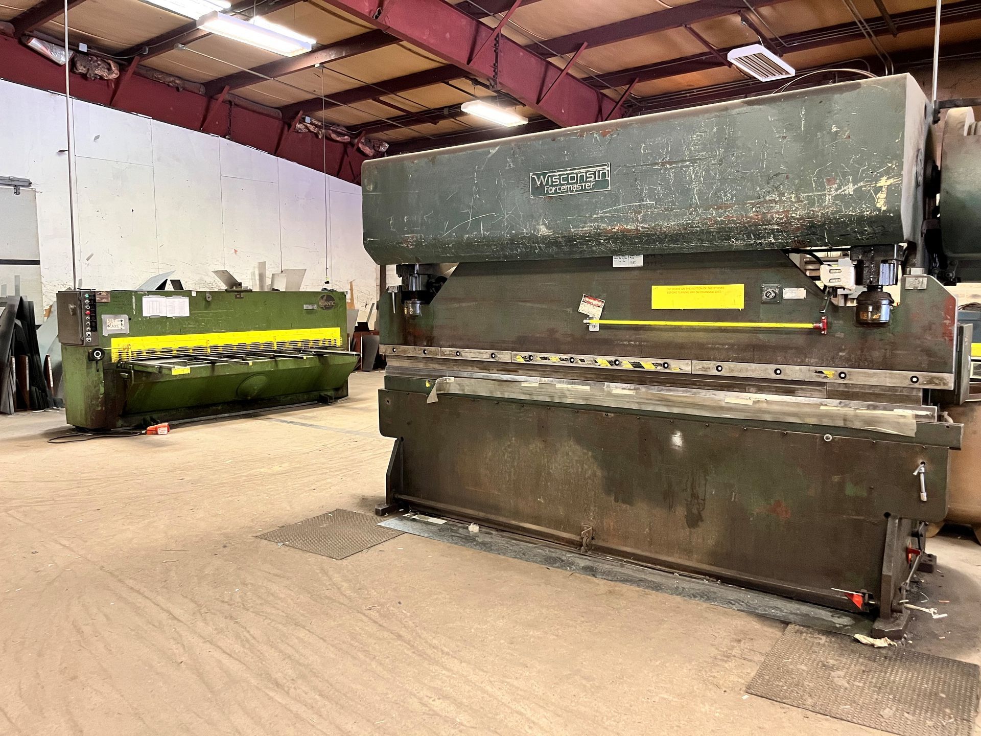 Used press brakes - Asheville, NC - B & H Environmental & Sheet Metal Contractors Inc.