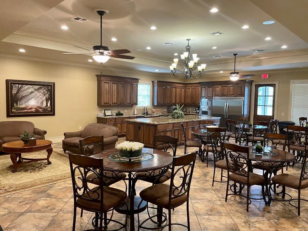 Lufkin | Carroway Funeral Home