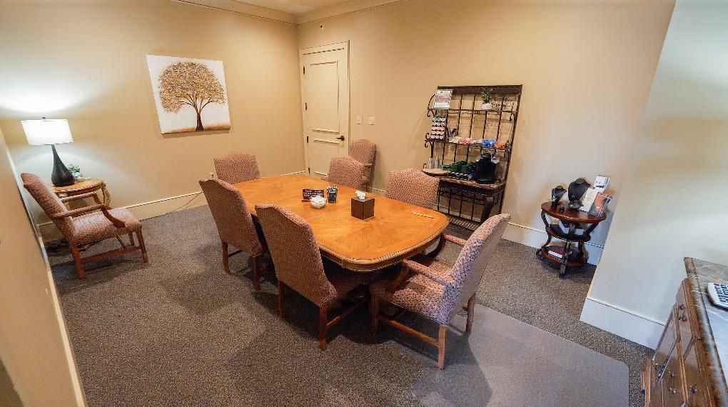 Lufkin | Carroway Funeral Home