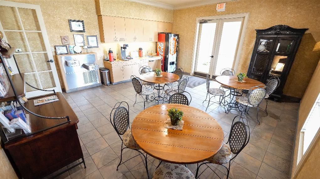Lufkin | Carroway Funeral Home