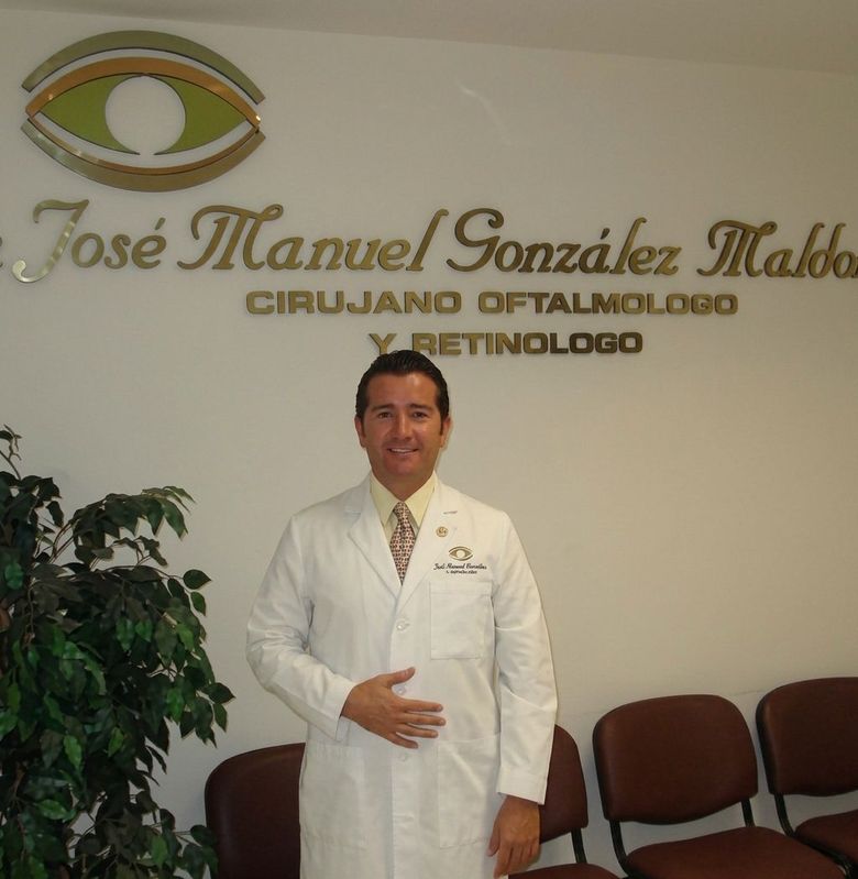 Imagen de contacto con consulta de retina
