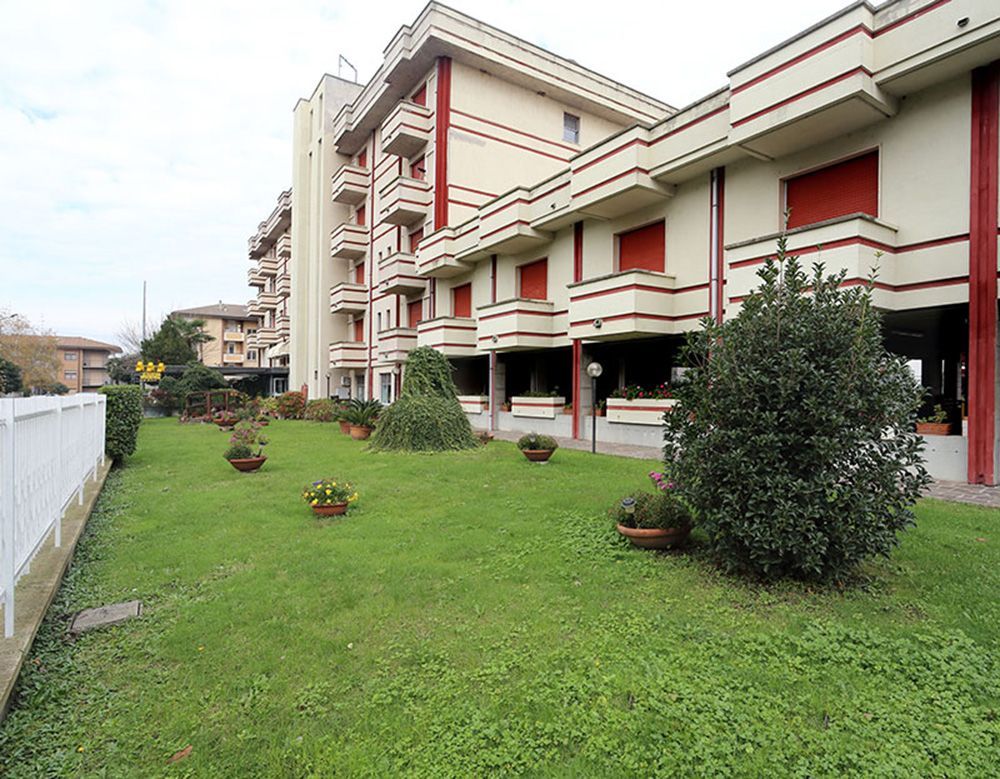 albergo con giardino