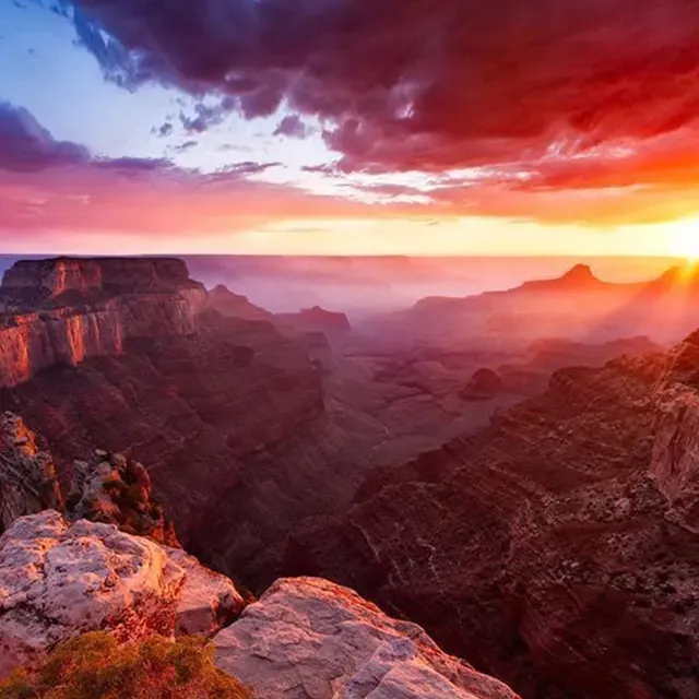 Sunset over the Grand Canyon with vibrant skies near Sedona and Southwest Inn Sedona