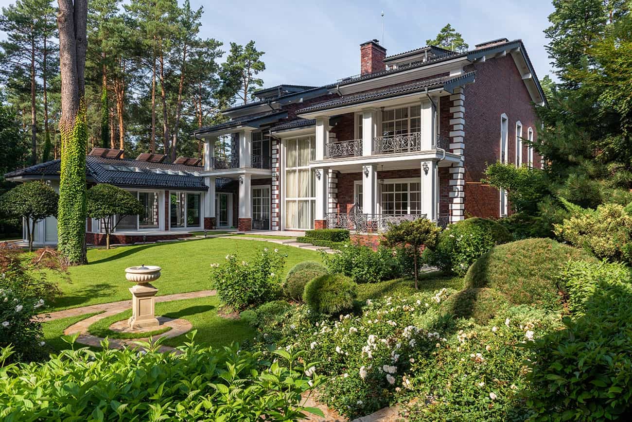 Servicios de jardinería profesional en Newark, Delaware por Maldonado Landscaping, diseño y mantenimiento de jardines