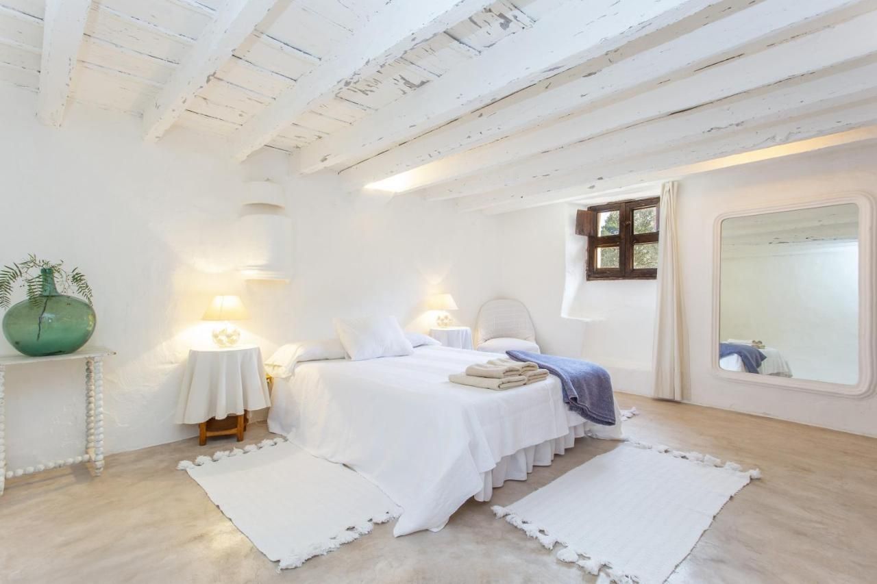 PTSD and trauma healing retreat in Mallorca