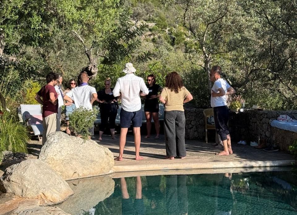 Group work at pool at Dragonfly Retreat on Mallorca 