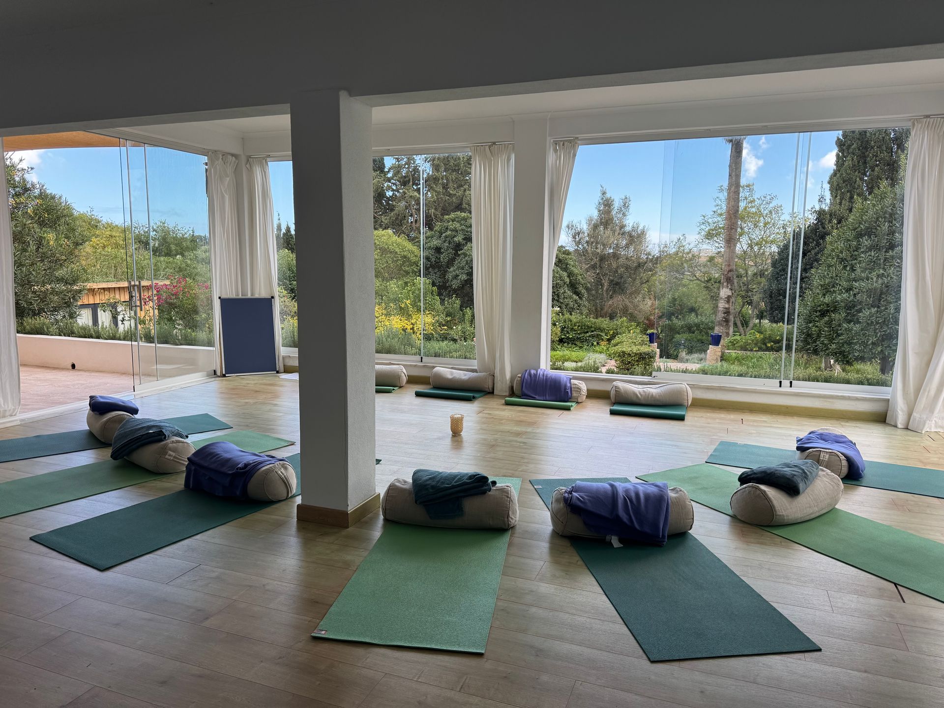 Practice room at the Algarve retreat