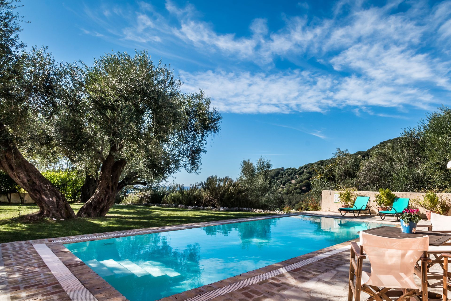 Corfu pool setting
