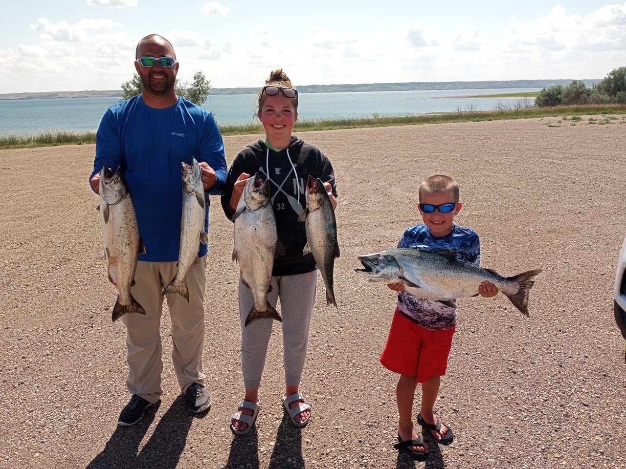Oahe Salmon Guide Service Oahe Salmon Guide Service