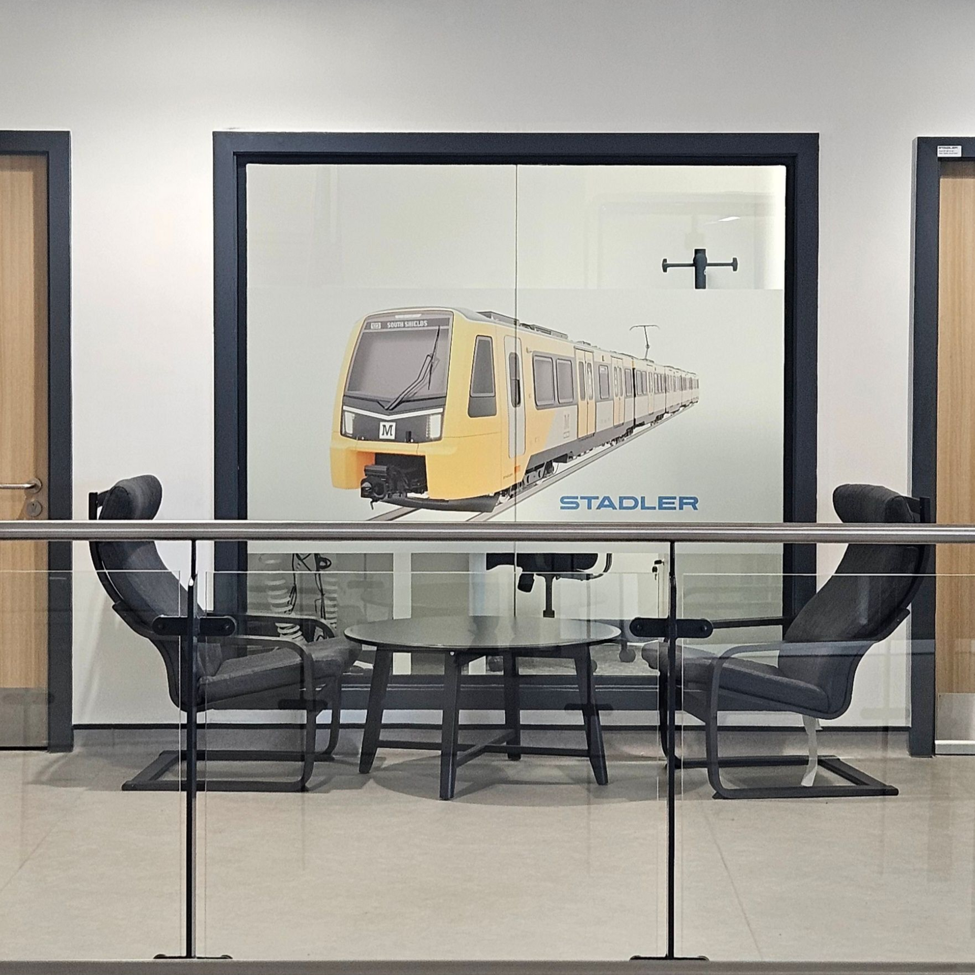 30/0 E30 Double Glazed Fire Screen with Single Glass Door