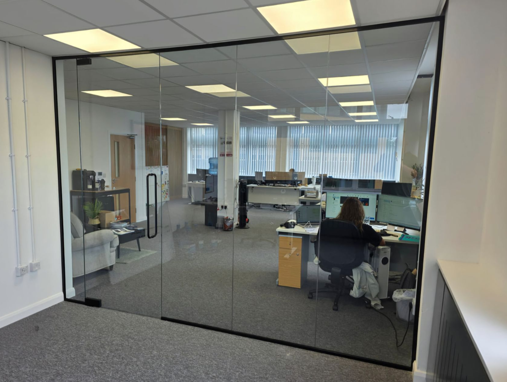 Modern office glass partitions Newcastle upon Tyne