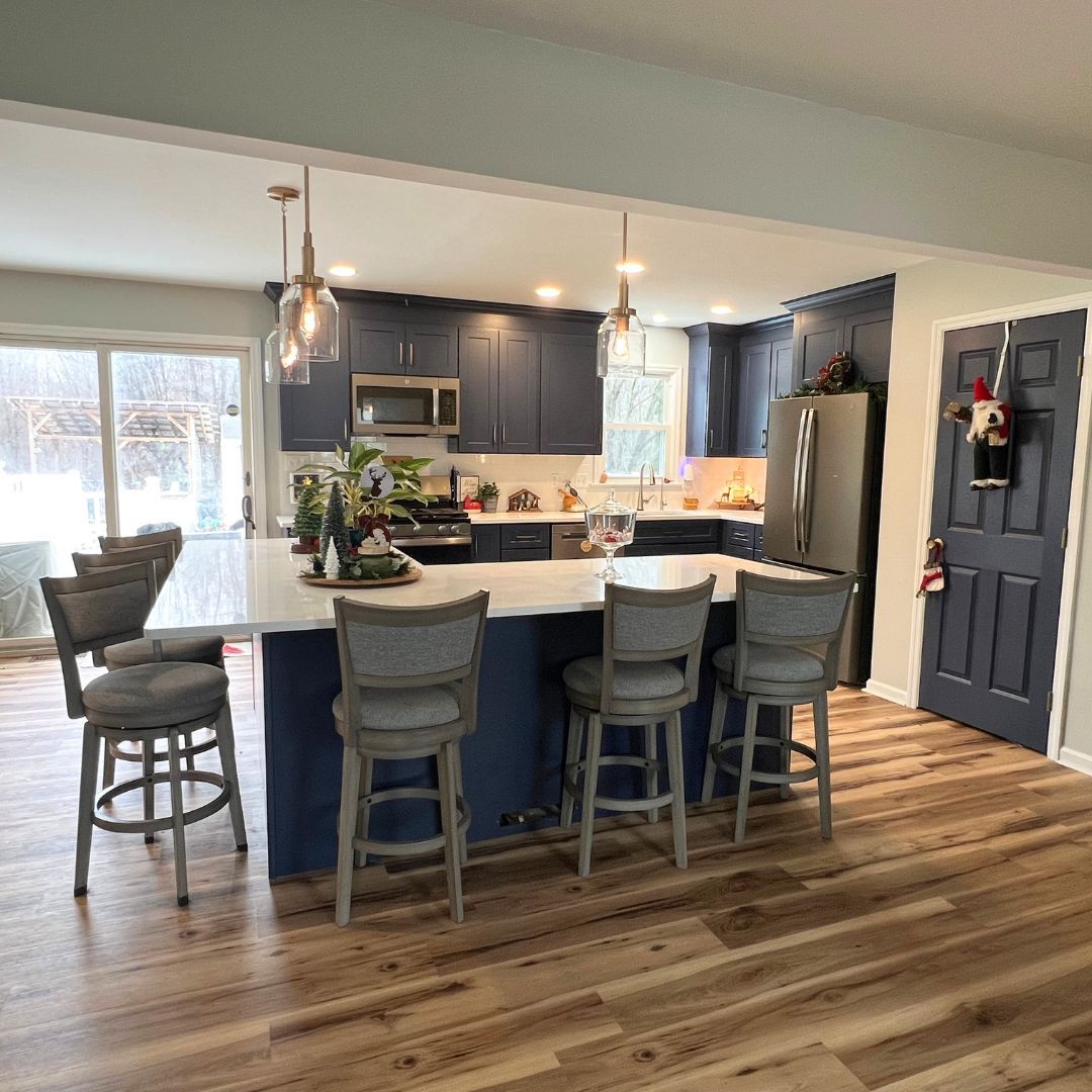 Kitchen Remodel with Blue and White Accents