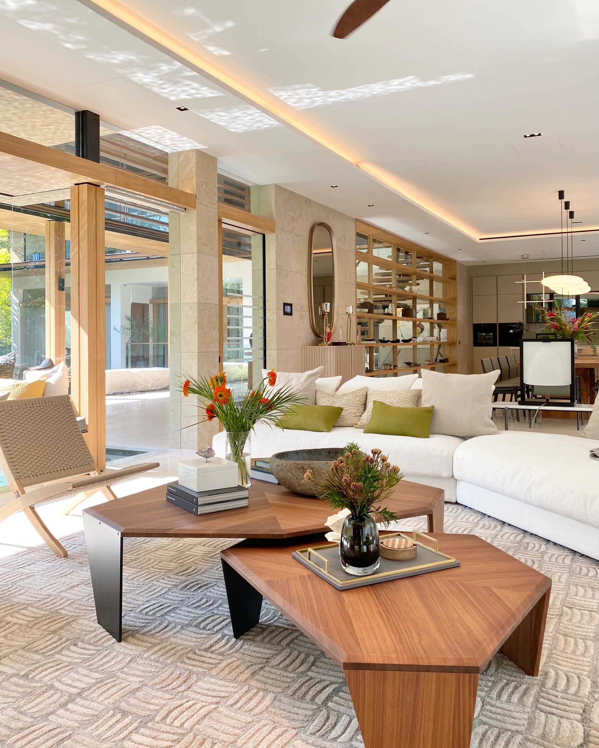 Home [www.patriahomeanddecor.com]