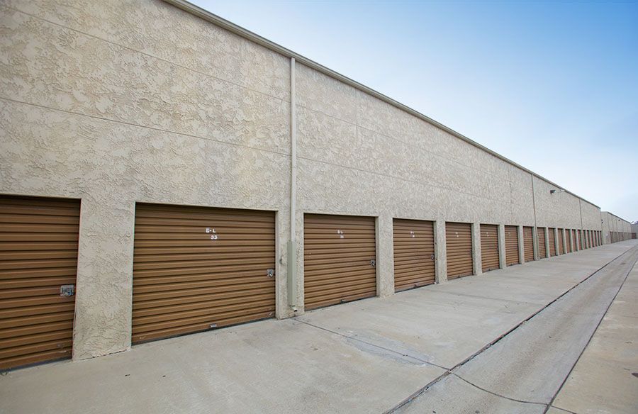 Storage Outlet Chula Vista Drive Up Access