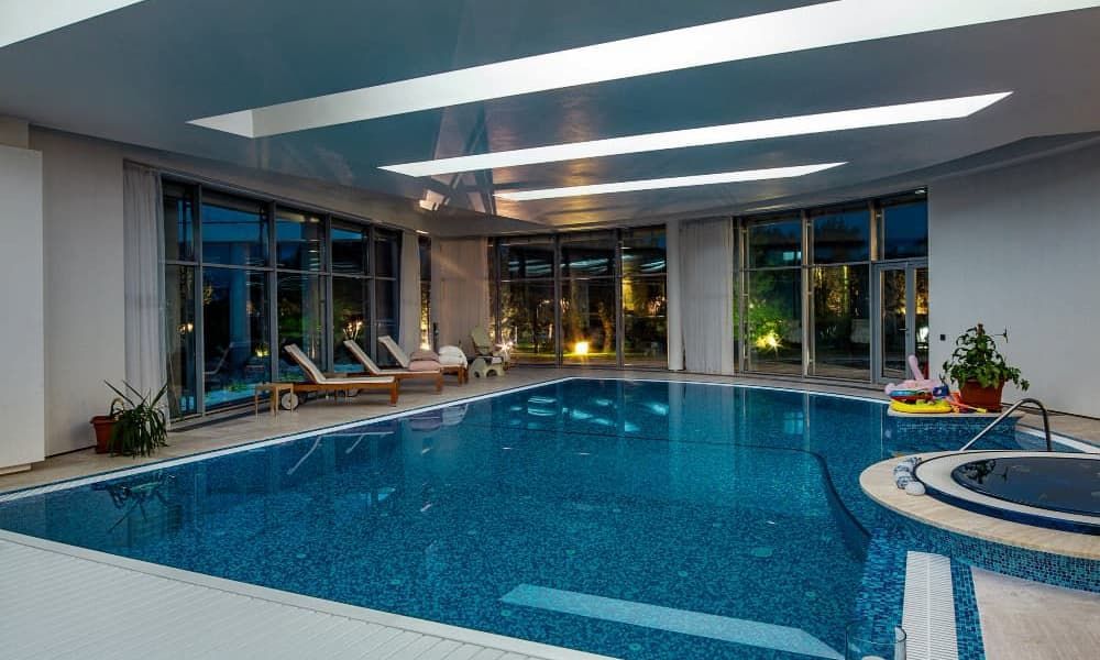 Light pool finish